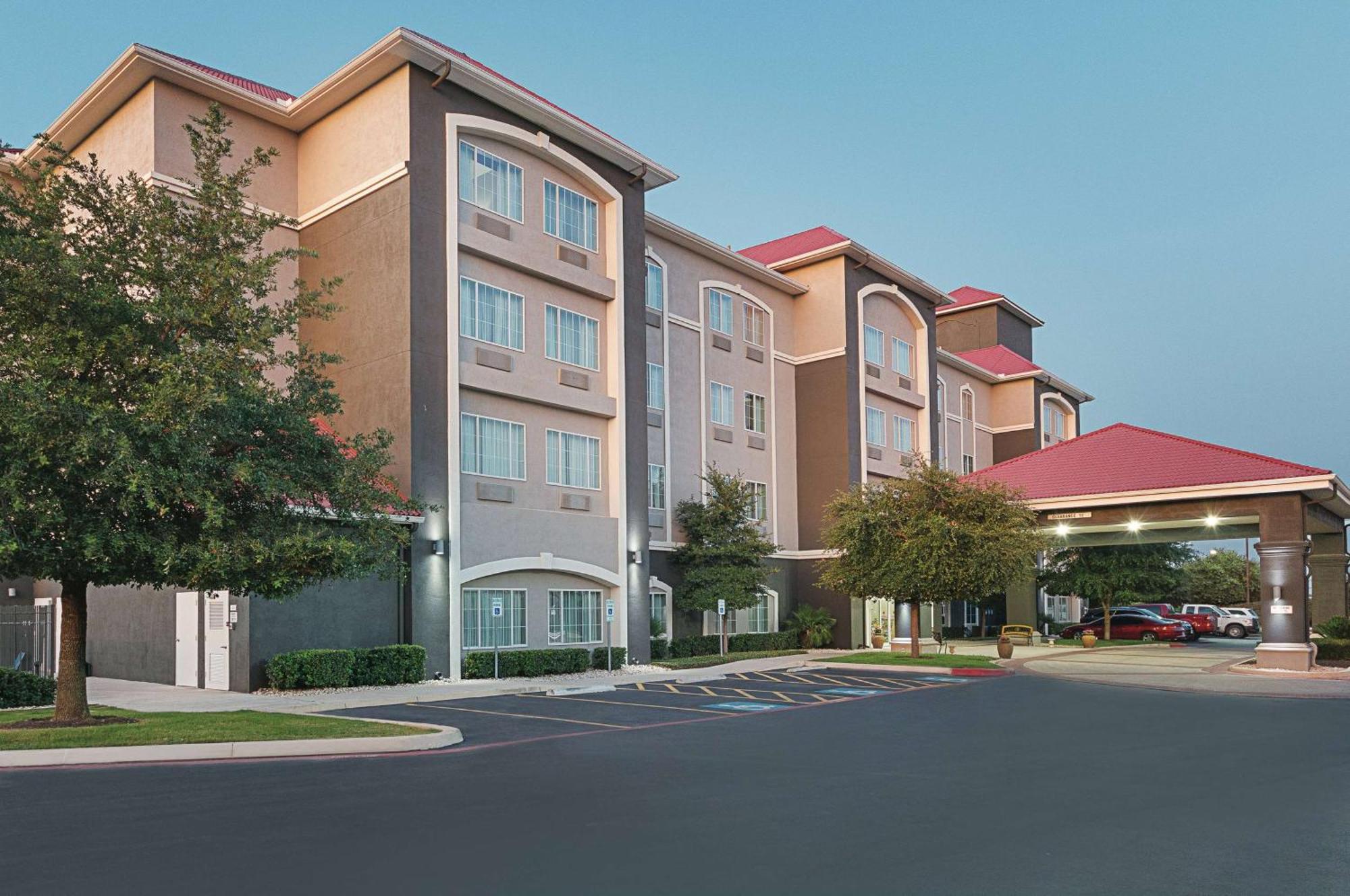 Hotel La Quinta By Wyndham San Antonio Northwest Exterior foto