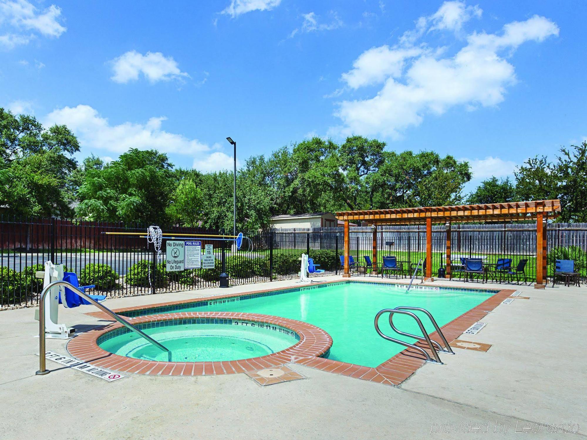 Hotel La Quinta By Wyndham San Antonio Northwest Exterior foto